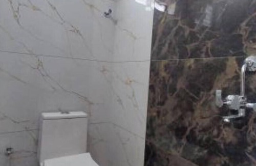 Hyderabad House | Fantastic 4-bedroom building with AC in Hyderabad specious living and dining