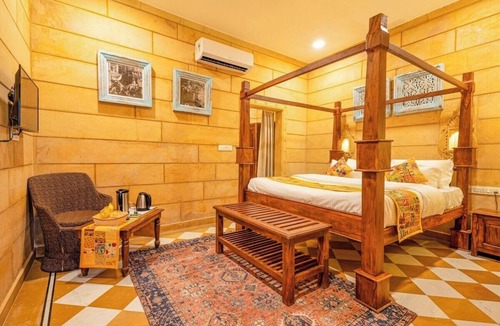 Amar Sagar Pol Hotel | Fateh Villa Jaisalmer