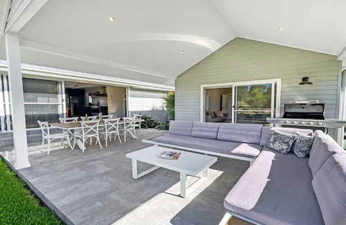 Pokolbin House | FIGTREE RETREAT - THE VINTAGE HOLIDAY HOUSES