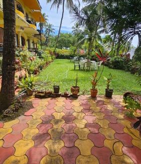 Candolim House | Flobestian's Seafront Villa