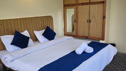 Old Manali House | Flura Casa By Navneet Tourist