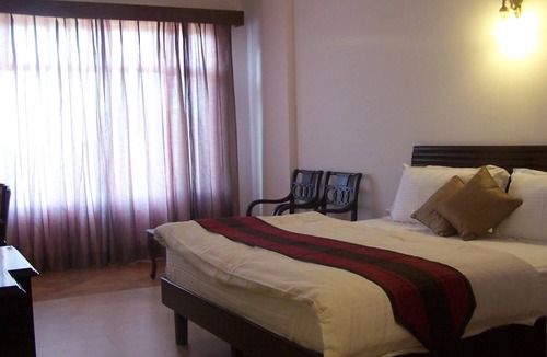 Kumarhatti Hotel | Forest Ville Hotel And Resort