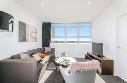 Chatswood CBD Apartment | free parking great location 2 bds apt chatswood