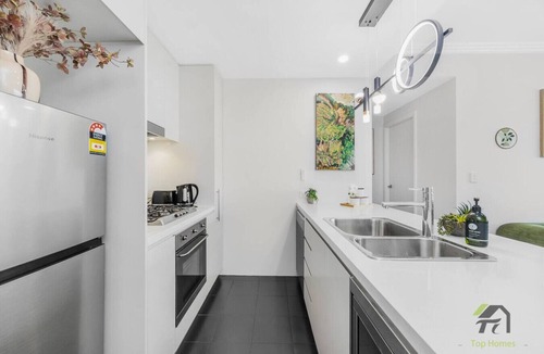 Sydney Olympic Park Apartment | Free-spirited Stay at Olympic Park