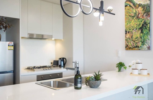 Sydney Olympic Park Apartment | Free-spirited Stay at Olympic Park