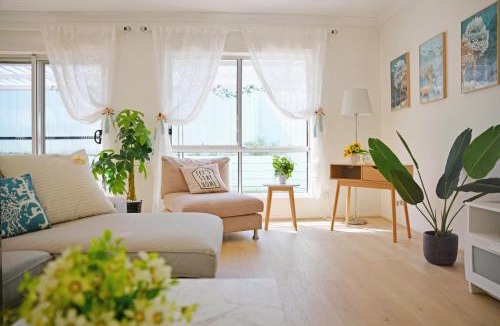 Maraylya Villa | Gables Box hill Maraylya Two Level House 14ppl