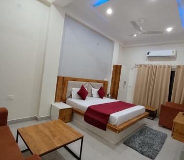 Khattalwada House | Ganga Dham