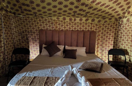 Naini Hotel | Ganga Sands Cottage