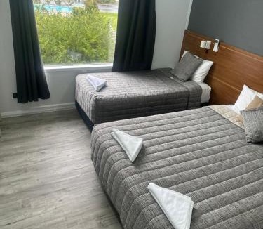 Gundagai Hotel | Garden Motor Inn