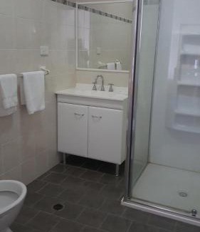 Blackheath Hotel | Gardners Inn Hotel