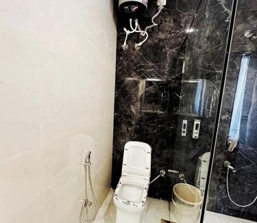 Udaipur District Hotel | Geetanjali hotel and resort