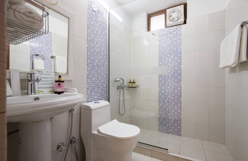 Kasauli Hotel | GhumoG Stay's