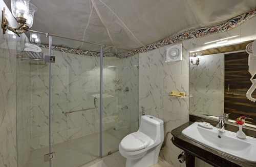 Talala Hotel | GIR LION SAFARI CAMP