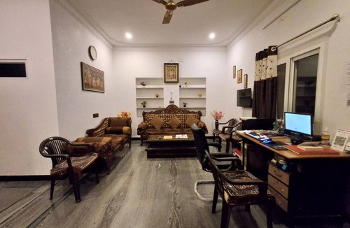 Udaipur House | Gitanjali Homestay by Lake Pichola Udaipur