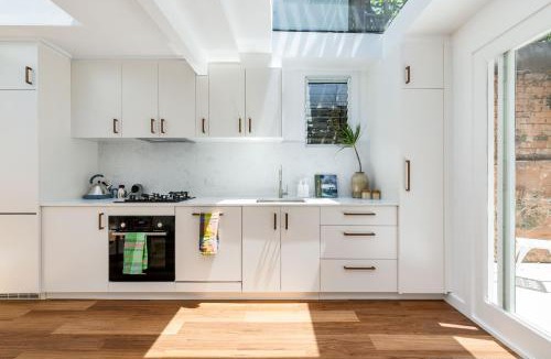 Glebe House | Glebe Cottage, Glebe
