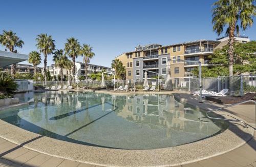Chiswick Apartment | Gorgeous 2-Bed Unit near Riverside Parks