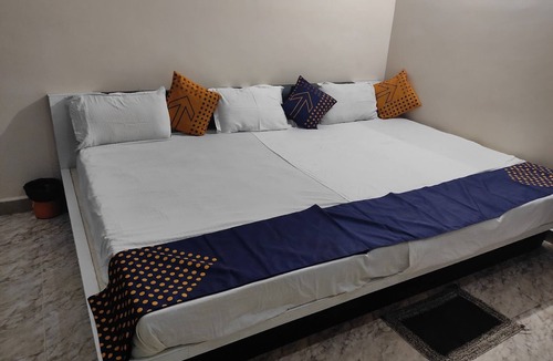 Betul Hotel | Goroomgo Hotel SONI Madhya Pradesh