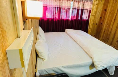 Naina Range Hotel | Goroomgo Peace Space Resort Nainital