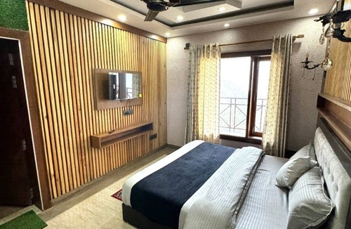 Smanora Range Hotel | Goroomgo UK Homestay Nainital