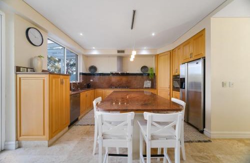 Seaforth House | GRAND APARTMENT by the Harbor,