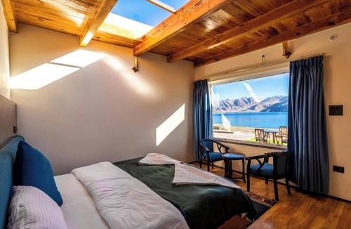 Spangmik Hotel | Grand Retreat