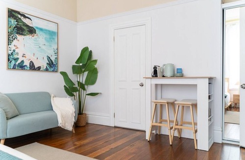 Glebe Apartment | Grand Victorian Stay in the Heart of Glebe