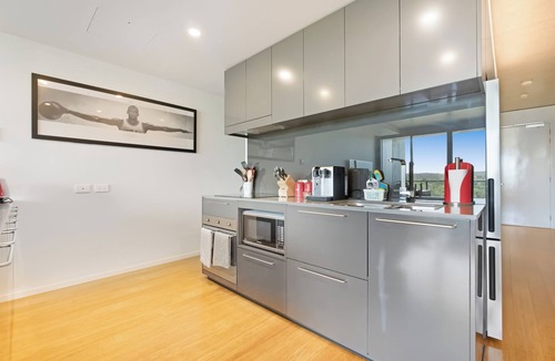 Lyneham Apartment | Great Luxury Apartment Near the City