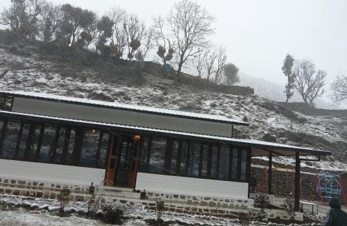 Tehri House | Green View, devalsari