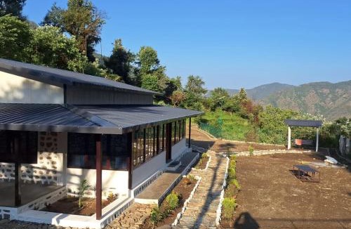 Tehri House | Green View, devalsari