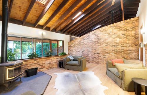 Glenning Valley House | Greenbank Garden Manor