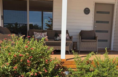 Murrumbateman Bed & Breakfast | Grevillea Cottage