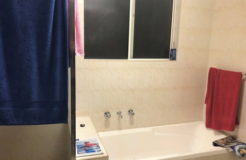 Rose Bay Apartment | Ground Floor Apartment. Centrally located near bus stop and ferries