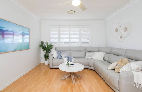 Umina Beach House | Hampton Beachside Family Escape 5 Doors From The Beach