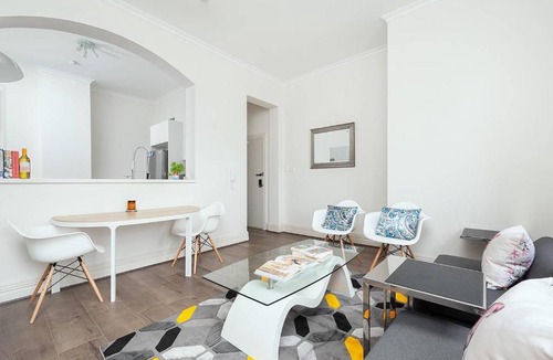Dawes Point Apartment | Harbour View 2 BR on Windmill St, Apt. 2 - H467
