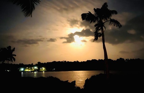 Vellayani House | Harbour villa