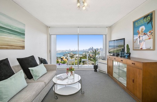 Cremorne Apartment | HARST - Uninterrupted Harbour Bridge & Opera House Views