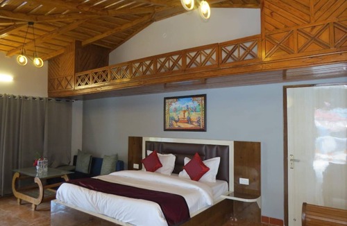 Bhowali Hotel | Haya palace