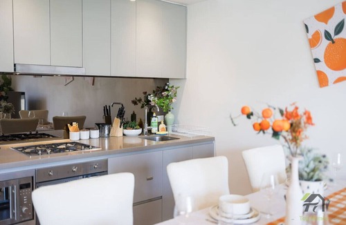 Chinatown Apartment | Haymarket Modern 1BR | Near Darling Harbour