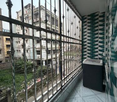 Mukundapur Apartment | HCN HOTELs PVT LTD