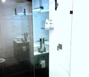 Manly Apartment | Heart of Manly Apartment