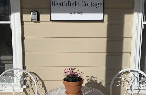 Fitzroy Falls Cottage | Heathfield Cottage Southern Highlands Gem, lovely cosy cottage
