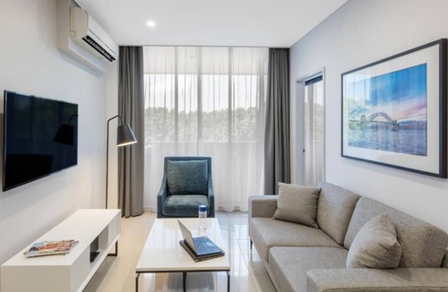 Waterloo Apartment | Heaven Studio Suite at Waterloo Sydney