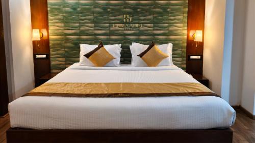 Banjara Hills Hotel | Hemaadri Grand