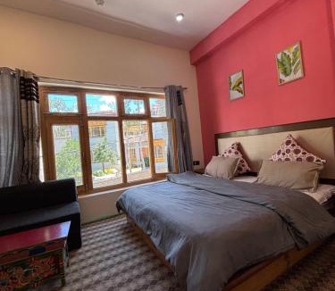 Leh Bed & Breakfast | Hidden Leaf Homestay