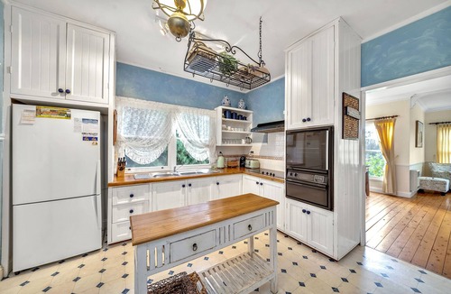 Bowral House | Highcroft House, Bowral - Get Closer to Nature