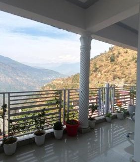 Chopta Hostel | Himalayan Nest Chopta