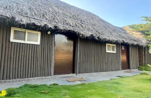 Kamalapur House | Hippie land Hampi
