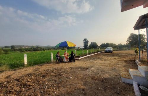 Raisen House | Holiday Home Farm house