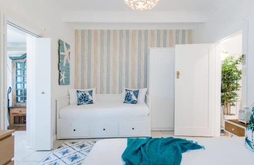 North Bondi Apartment | HolidayRento The Palm House North Bondi
