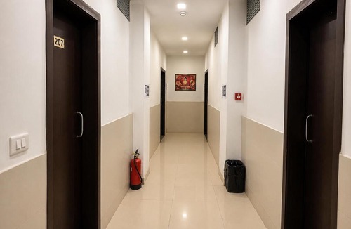 Ahmedabad Hotel | Home Stay Inn 5 min from Sardar Vallabhbhai Patel International Airport Ahmedabad
